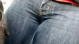 Shmara avec un tatouage de sperme sur le cul baise un homme porno vidéo dingue POV