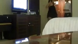 Des femmes allemandes baisées s'allument dans un bus video xxx gratis online avec une bite et un vibromasseur