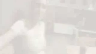 La salope vidéo porno en streaming Misha Cross a sucé une bite noire dans le tram et l'a donnée à la maison