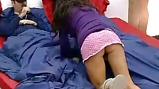La blonde plantureuse a un vidéos x amateur gratuit beau cul et l'homme a une longue bite pour le cul