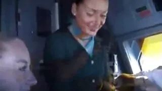 Maman de l'année Sara sex gratuit xnxx Sara
