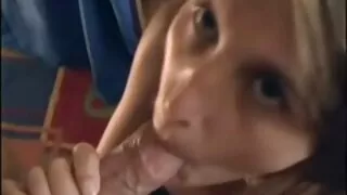 Blonde chaude comme le frère aîné de son petit ami se branle la bite video xxx femme noir